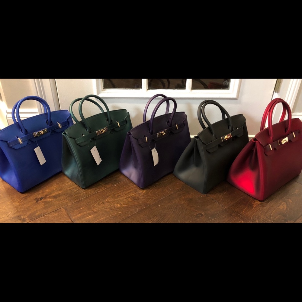 Beachkin Handbag - Picture 1 of 2